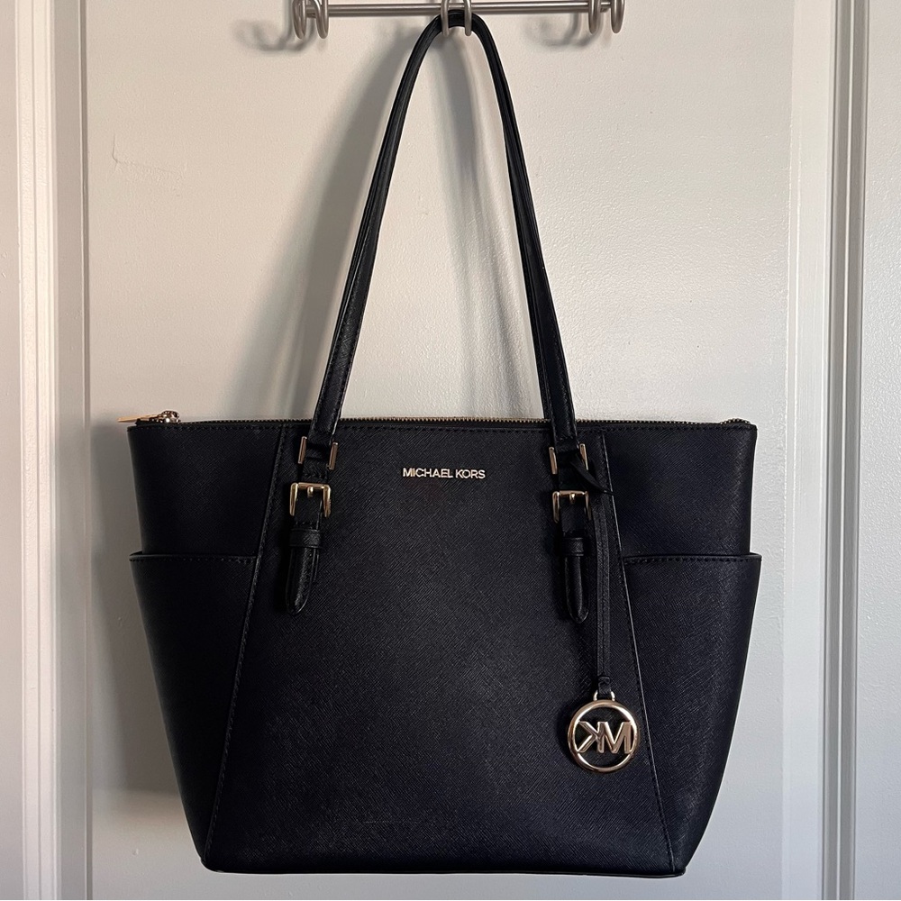 Michael Kors Charlotte Large Saffiano Leather Top-Zip Tote Bag